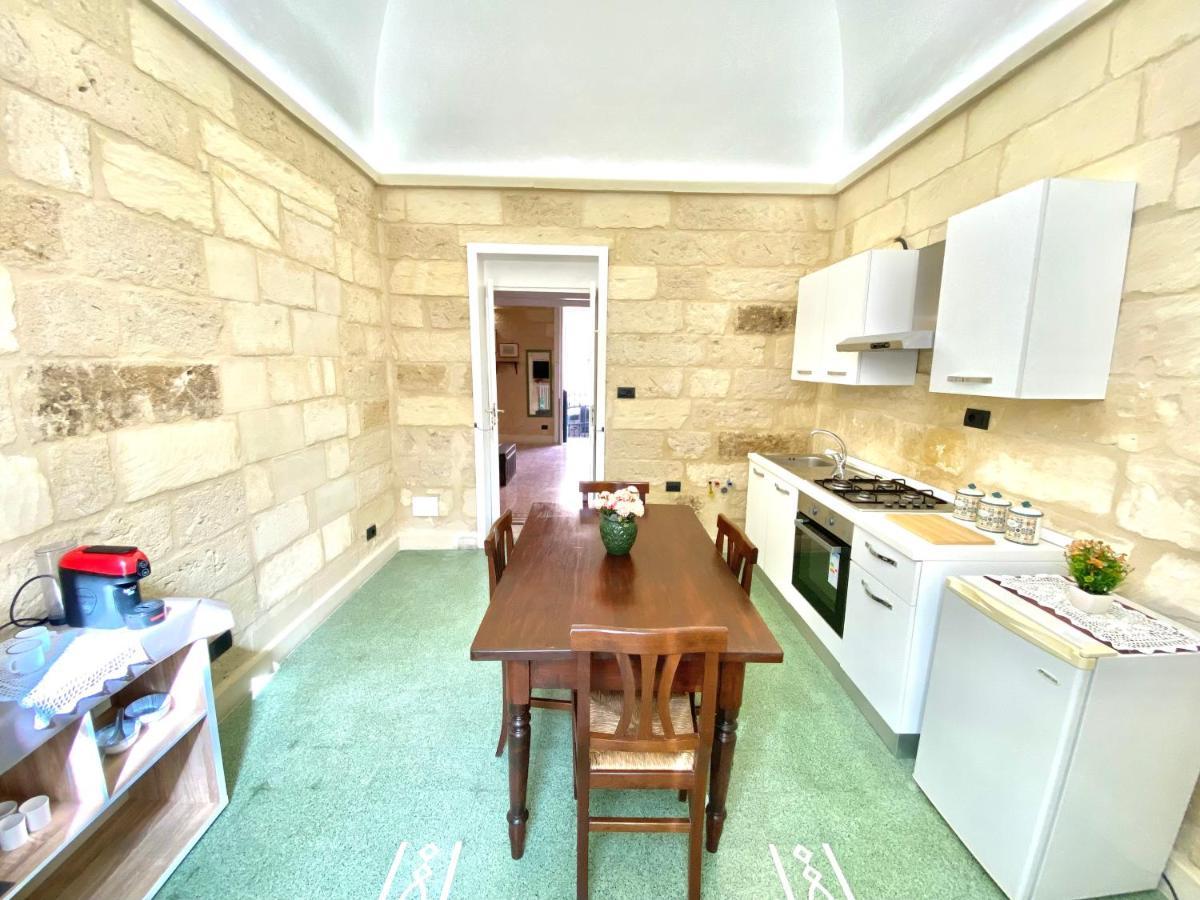 Apartamento Vohis Luxury House - Fast Wi-Fi & Easy Parking Lecce Exterior foto