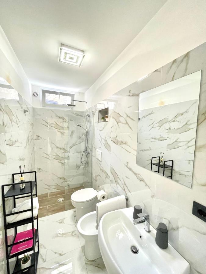 Apartamento Vohis Luxury House - Fast Wi-Fi & Easy Parking Lecce Exterior foto