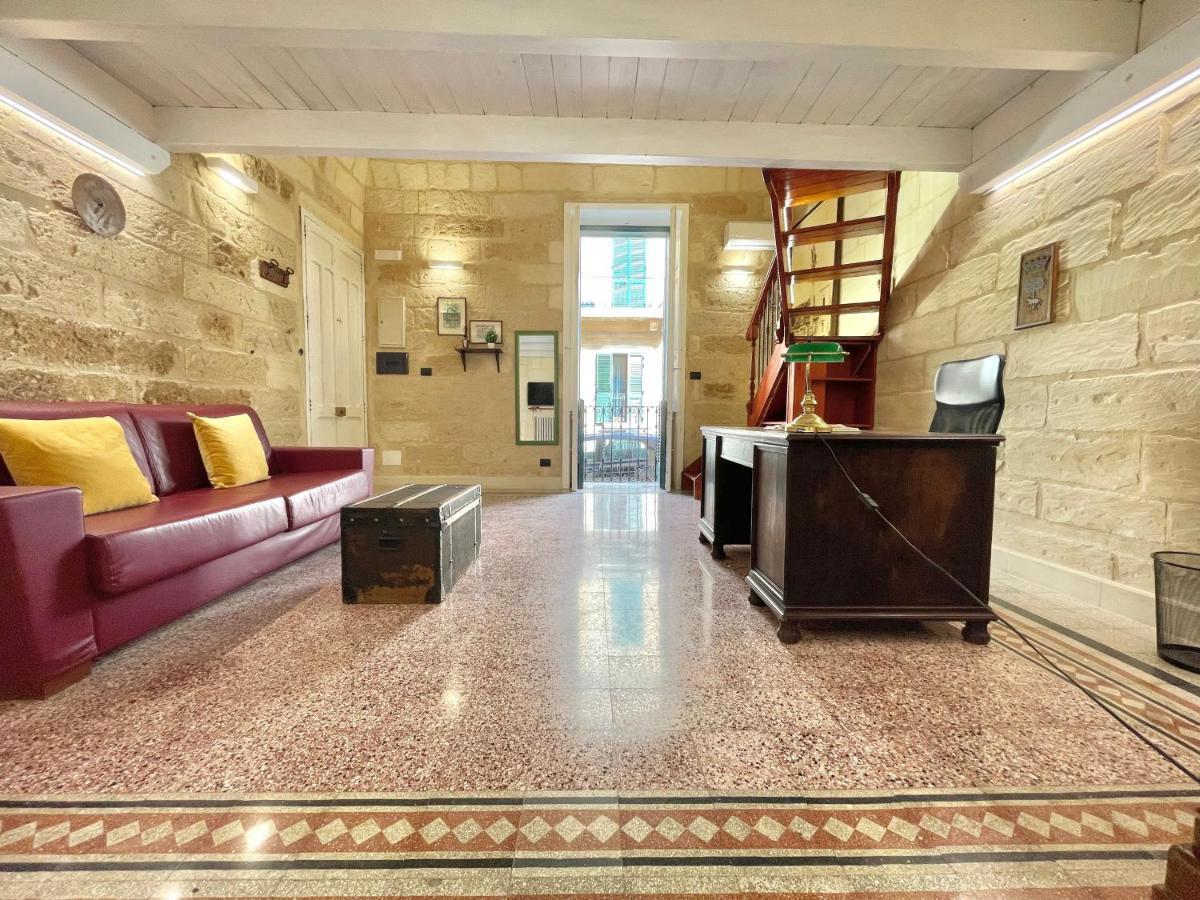Apartamento Vohis Luxury House - Fast Wi-Fi & Easy Parking Lecce Exterior foto