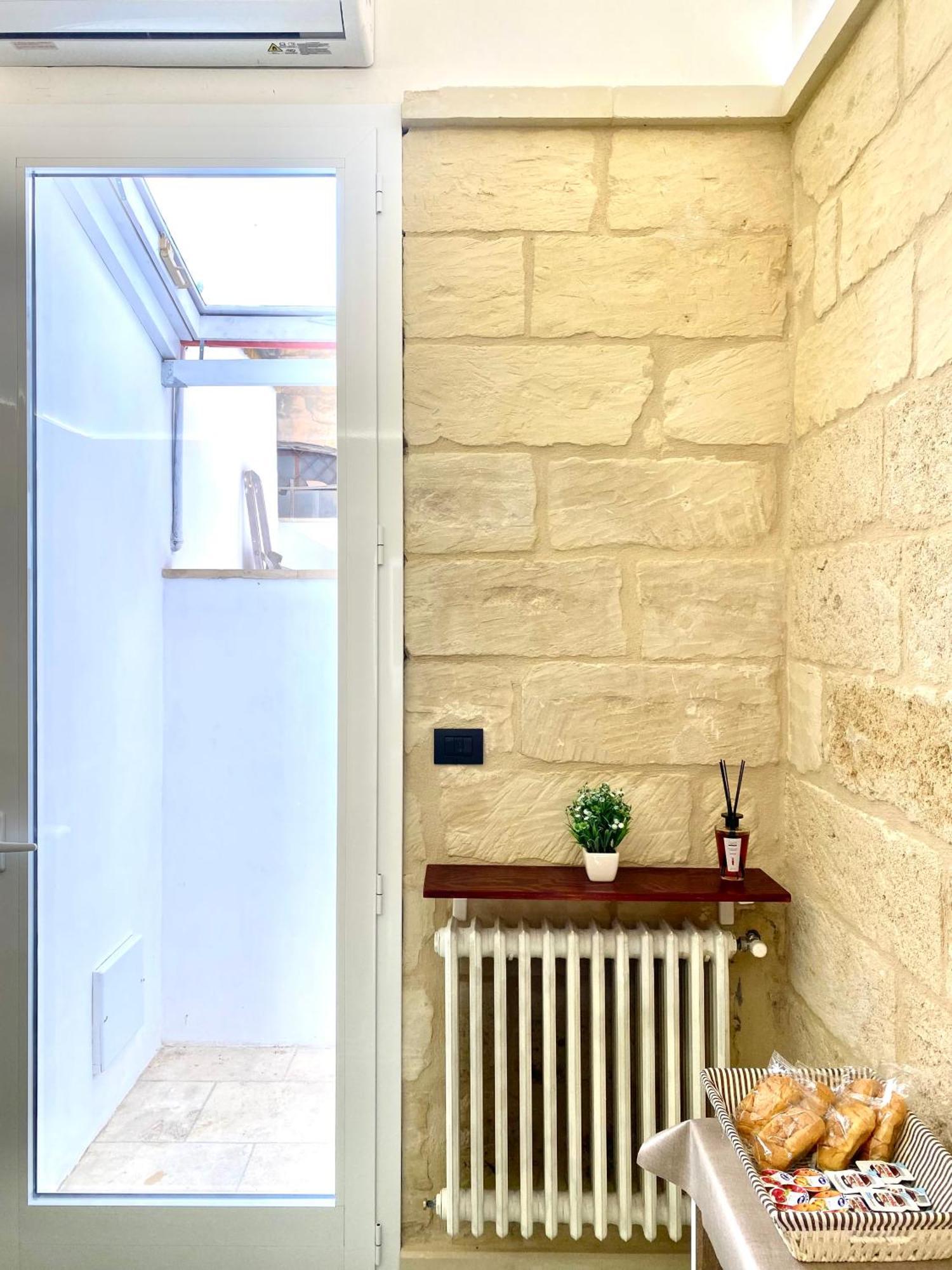 Apartamento Vohis Luxury House - Fast Wi-Fi & Easy Parking Lecce Exterior foto